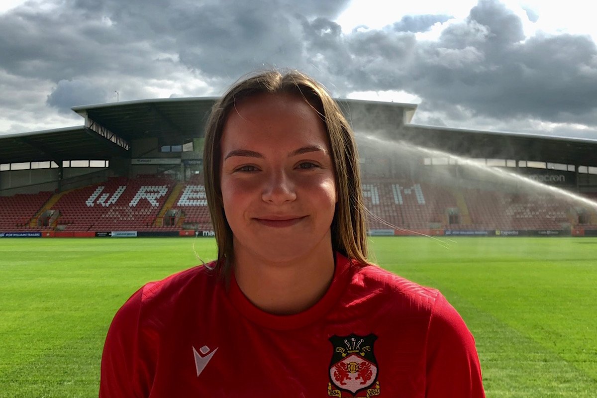 “Wrexham through and through” meeting Wrexham AFC Women