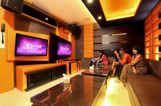 Deze karaokebar in Amsterdam West krijgt een extra privé