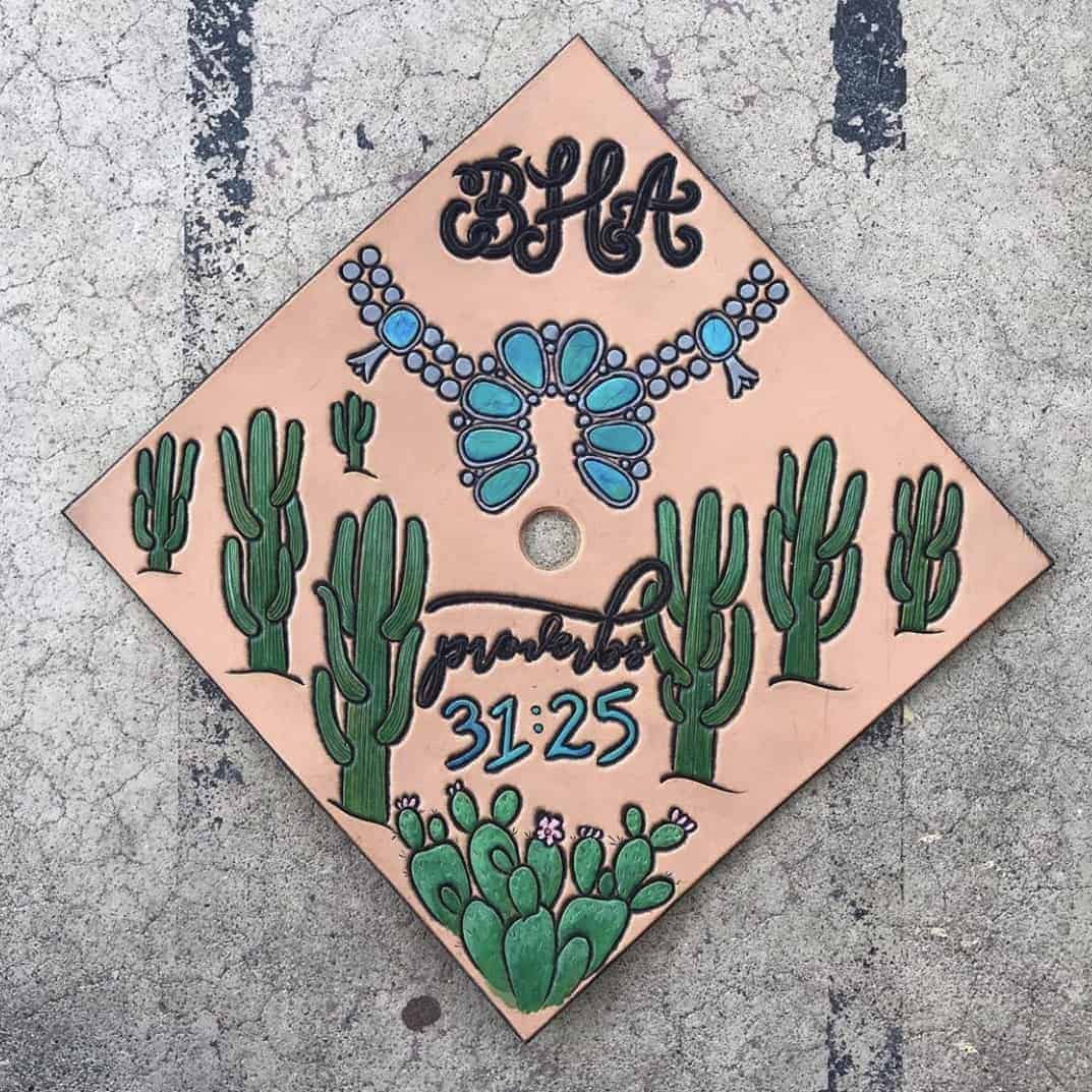 44 Best Graduation Cap Ideas We’re Obsessing Over By Sophia Lee