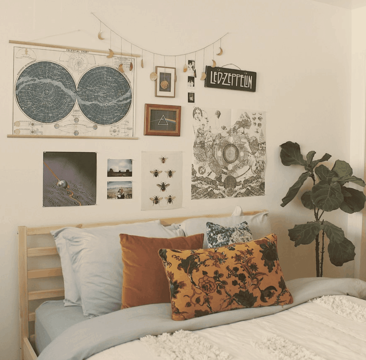 27 Trendiest Dorm Room Ideas 2021 College Students Will Love By
