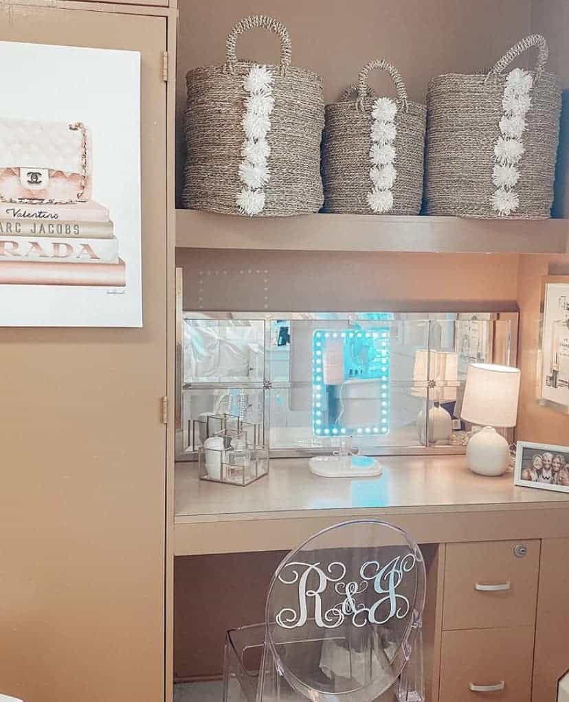 29+ Dorm Room Inspiration Ideas You Need In 2021 By Sophia Lee