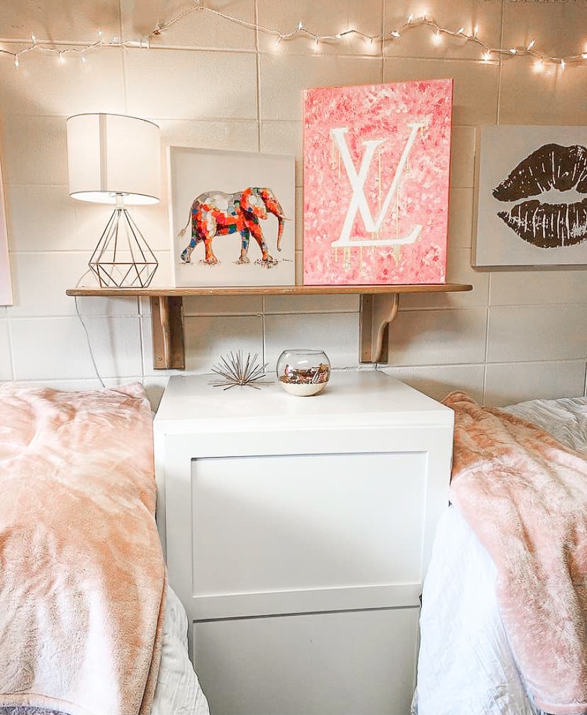 20 best wall decor for dorm room ideas for college students