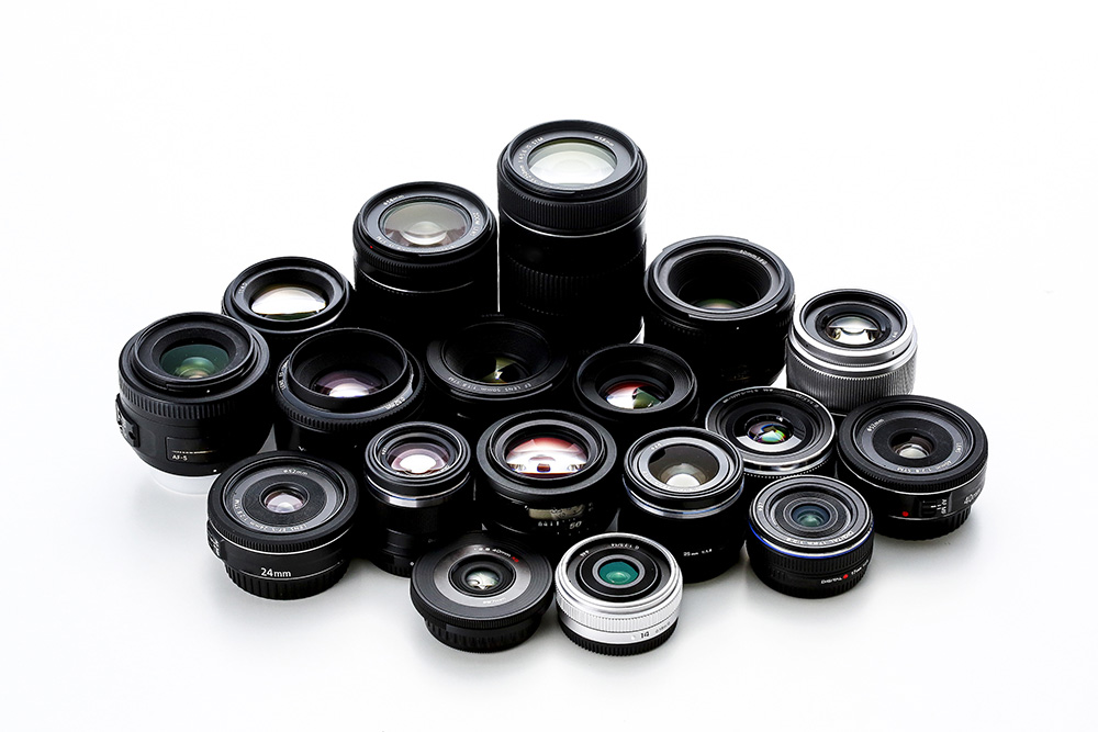 これ1本で広角から超望遠までOK！ EF-S 18-200mm IS 極美品 キヤノン EF-S18-200mm F3.5-5.6 IS APS-C望遠ズームレンズ
