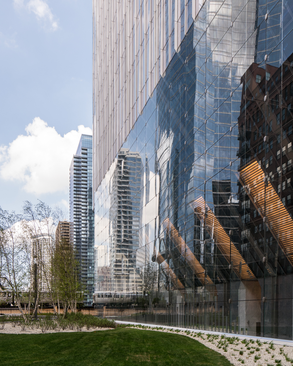 Case Study 150 North Riverside CS Architectural Louvres