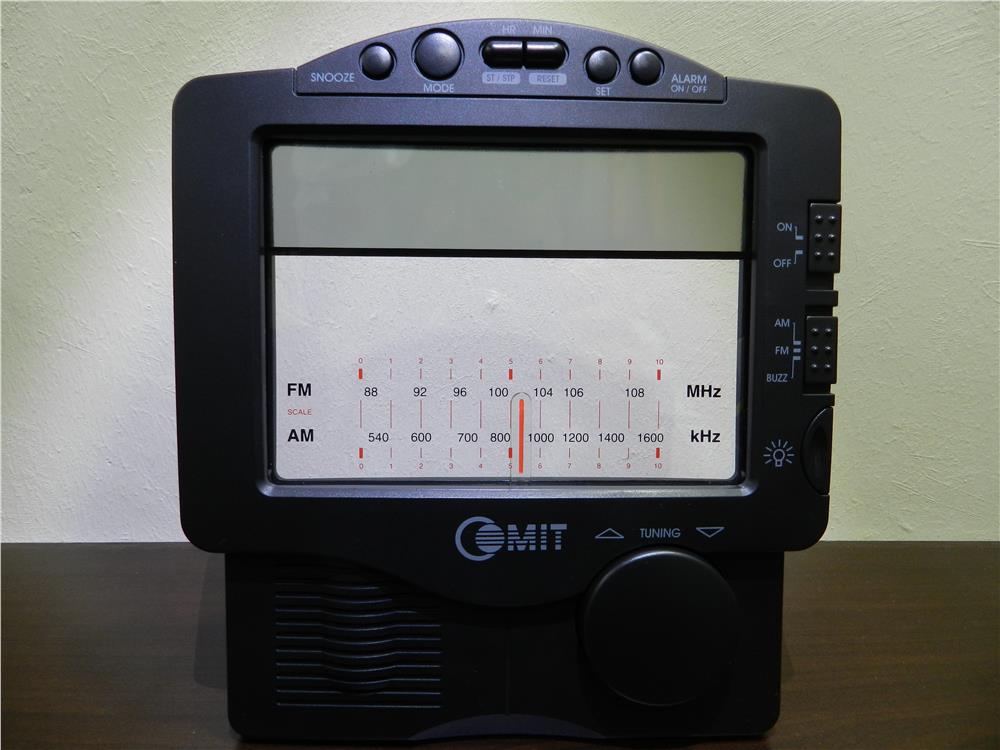 HIDEFINITION LCD CLOCK RADIO (end 3/18/2018 115 PM)