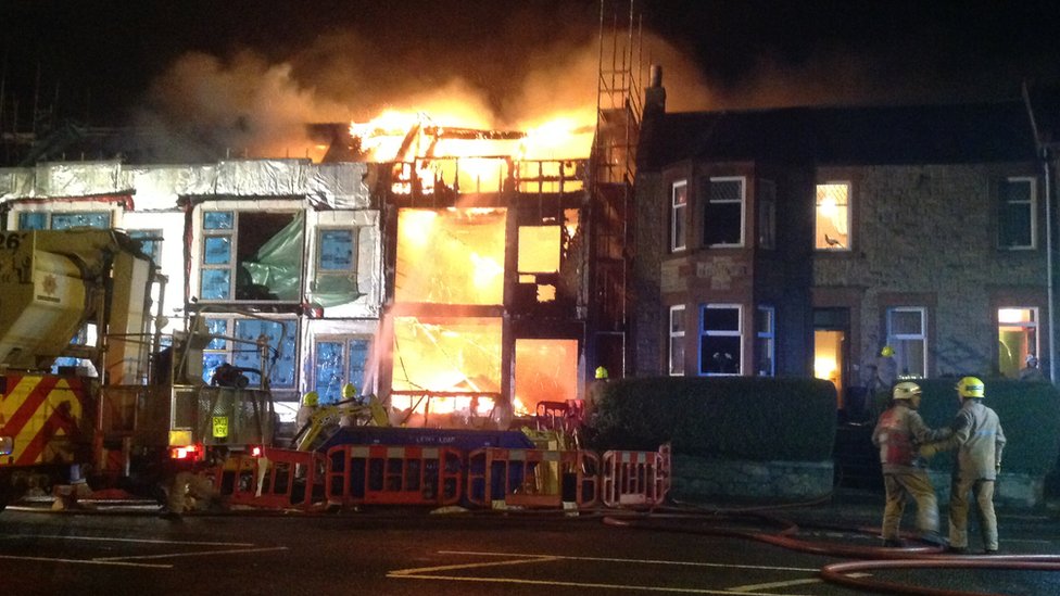 Residents evacuated at site of huge fire in Edinburgh