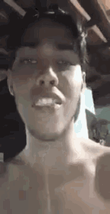 Nude Selfie Gif GIFs | Tenor