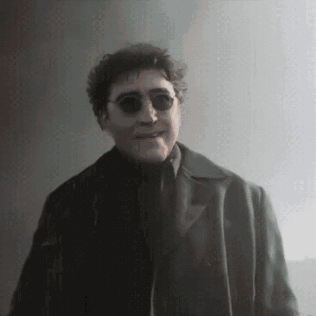 Spiderman GIF Spiderman Discover & Share GIFs