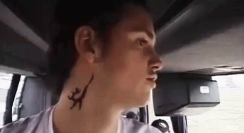 Rbd Christopher Uckermann Gif - Rbd Christopher Uckermann Tattoo - Discover & Share Gifs 272_x_498_gif
