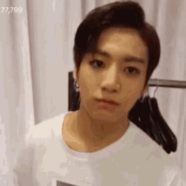 Jungkook Caught GIF Jungkook Caught In Discover & Share GIFs