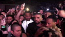 Drake Crowd Gif Drake Crowd Concert Discover Share Gifs