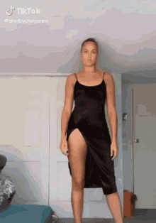 Tall Women GIFs | Tenor