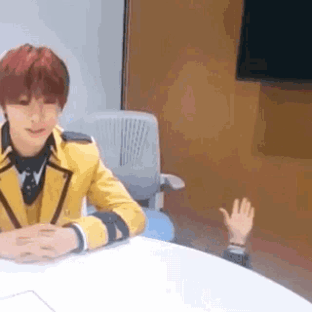 Felix Forehead GIF Felix Forehead Table Discover & Share GIFs