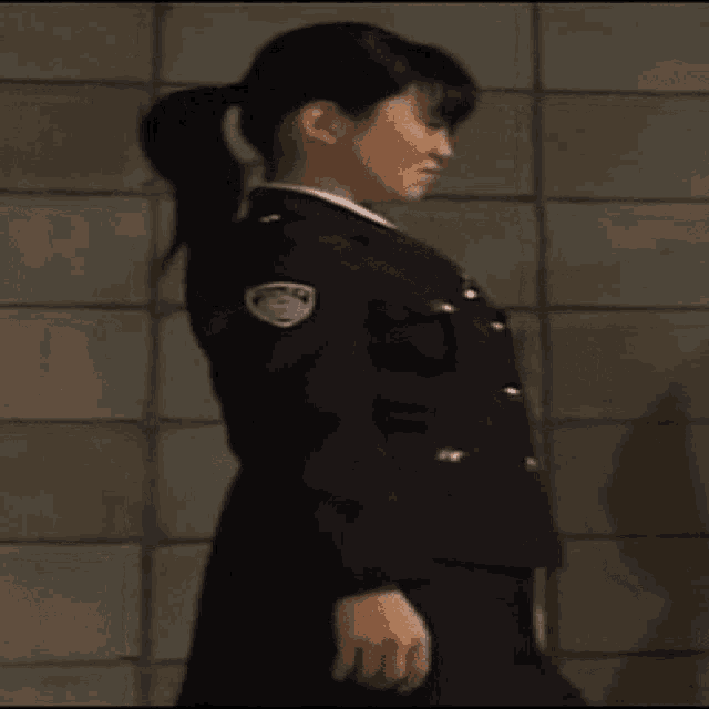 Security Guard GIF Security Guard Police Discover & Share GIFs