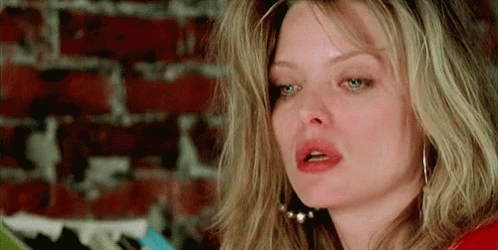 Michelle Pfeiffer GIF - Michelle Pfeiffer - Discover & Share GIFs
