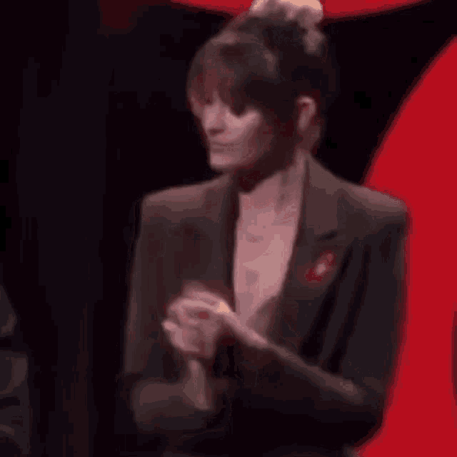 Parisjackson Clapping GIF Parisjackson Clapping Idkho Discover