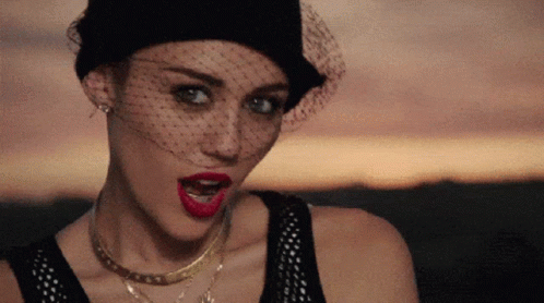 Miley Cyrus GIF - Miley Cyrus - Discover & Share GIFs