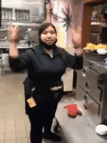 Kiki GIF - Kiki - Discover & Share GIFs