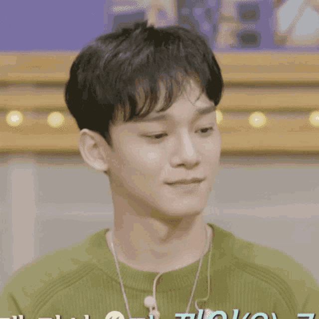 What Huh GIF What Huh Confused Discover & Share GIFs