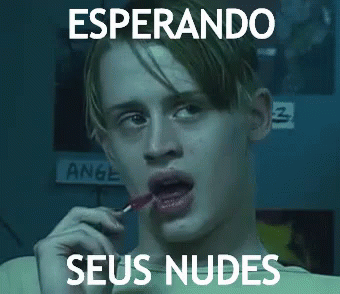 Mandanudes GIF - Send Nudes - Discover & Share GIFs