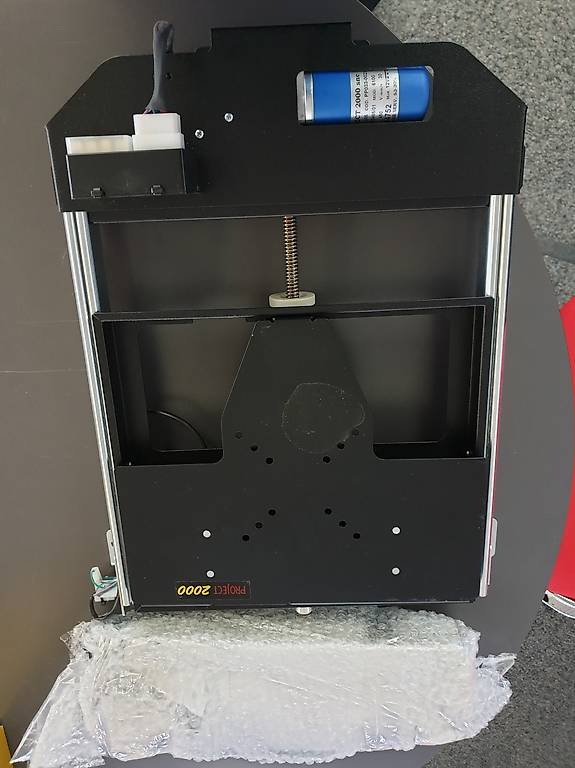 TFTHalter elektrisch vertikal ausfahrbar in Bern kaufen Top Camp AG