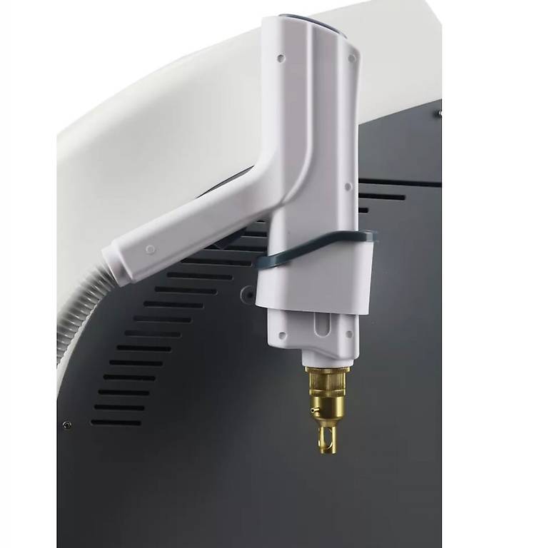 Q SWITCH YAG LASER CARBON BEHANDLUNG BLACK DOLL GESICHT in Tessin