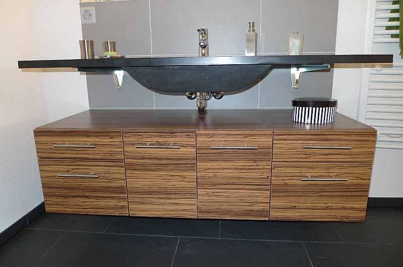 Schöne Badmöbel Badezimmermöbel auf Mass in Zürich kaufen Q&D