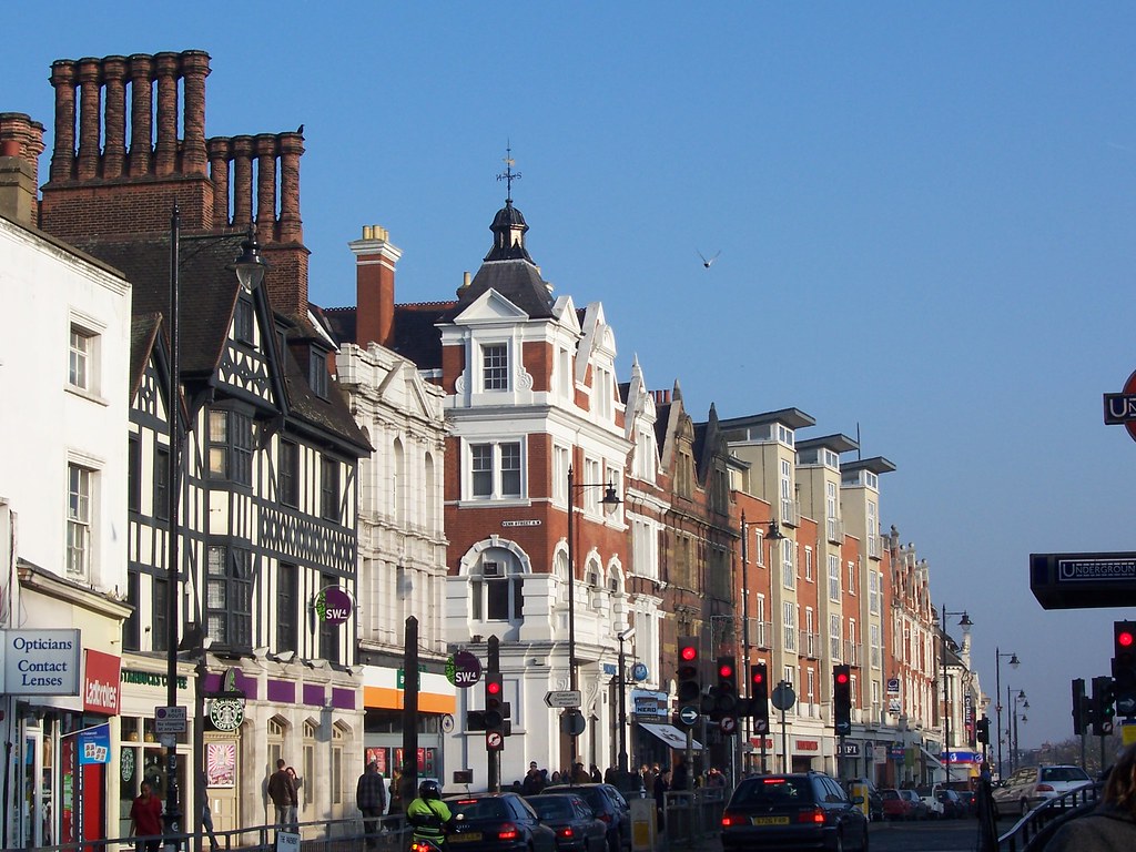 Clapham High Street Clapham High Street from the Clapham C… Flickr