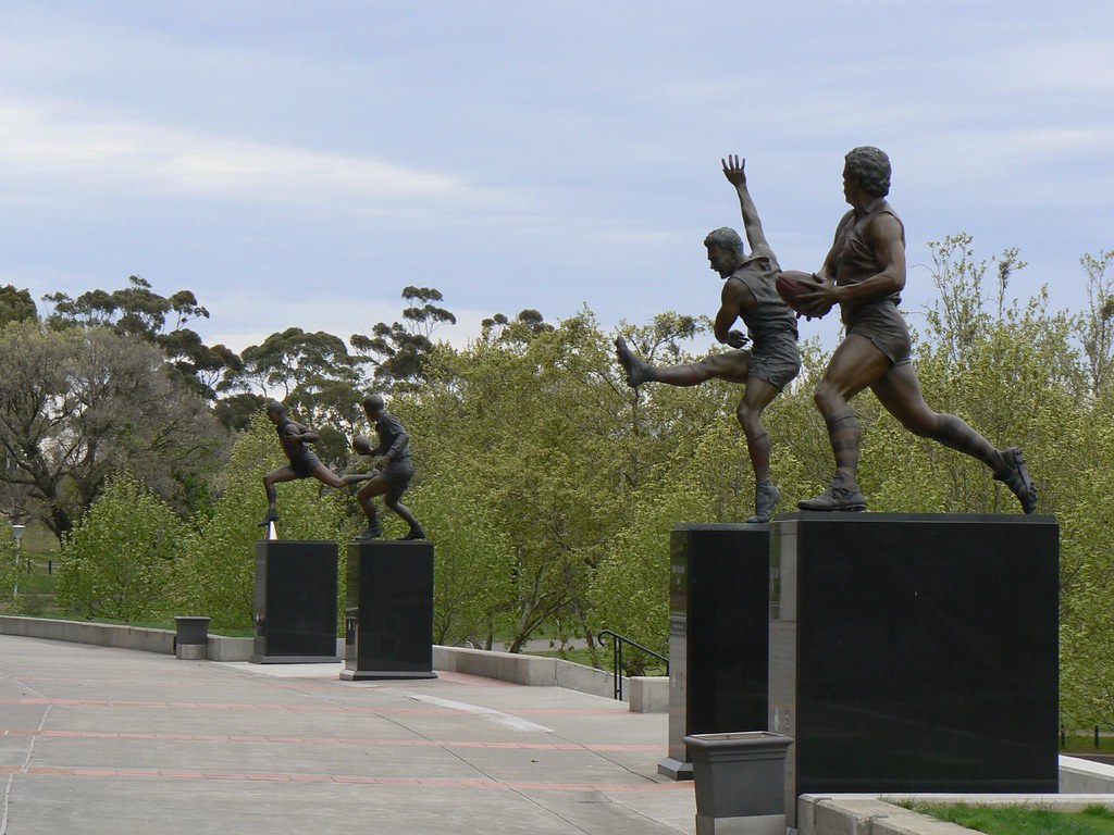 AFL player statues at MCG Statues of some AFL legends at t… Flickr