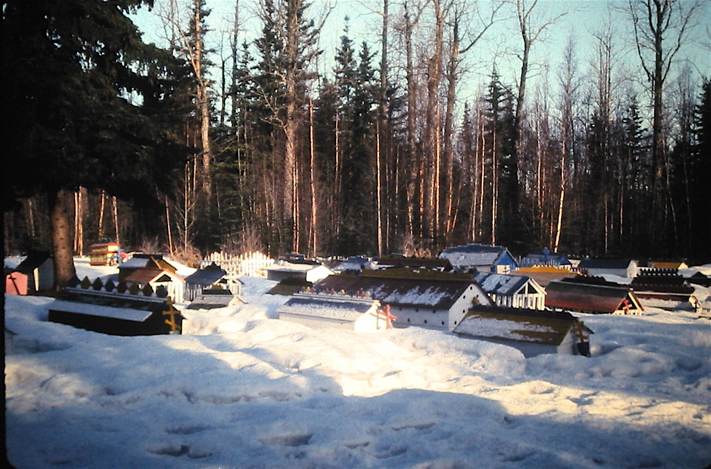 Burial Grounds Native American "spirit houses" above the g… Flickr