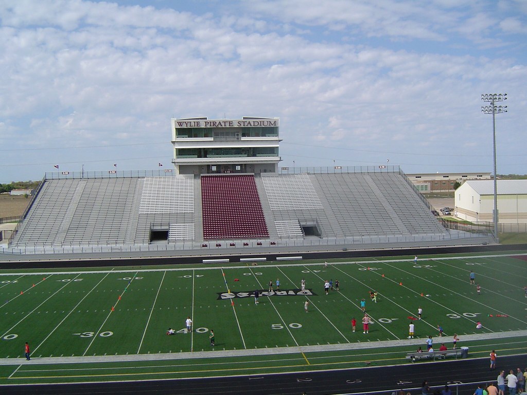 Wylie Pirates High School Football Stadium No, your eyes d… Flickr