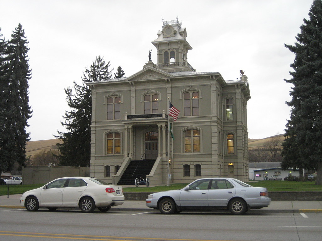 Columbia County, WA Courthouse Dayton, WA. Pretty cool the… Flickr
