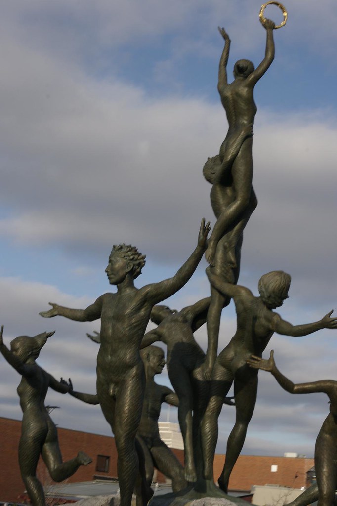 Musica The "Musica" public statue in "Music City," Nashvil… Flickr