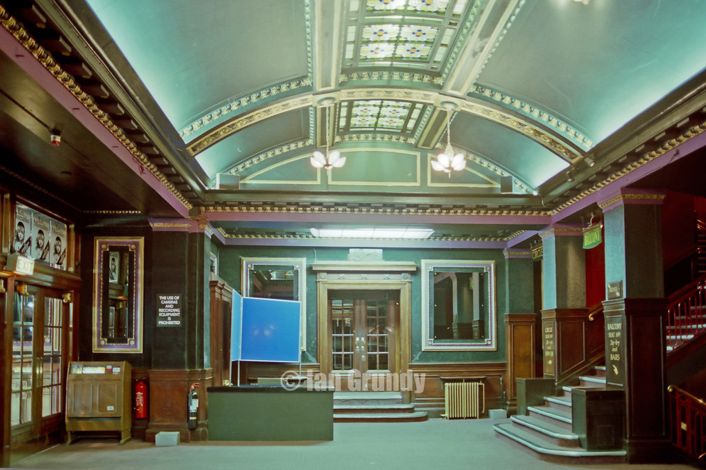 93 Edinburgh Playhouse 25 One of the inner foyers on the g… Flickr