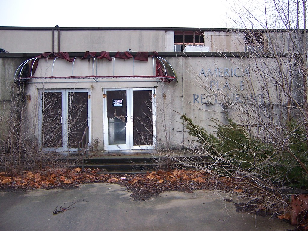 Rantoul, IL Chanute AFB Abandoned Restaurant A noncontribu… Flickr