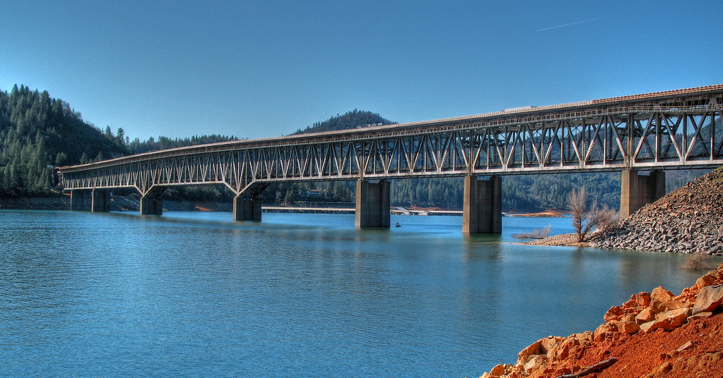 Lake Shasta bridge On a recent drive from Los Angeles to P… Flickr