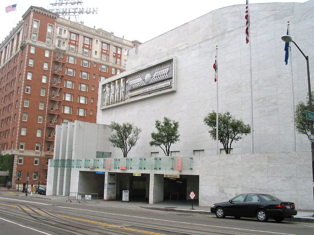 Nob Hill Masonic Center garage entrance 1111 California St… Flickr