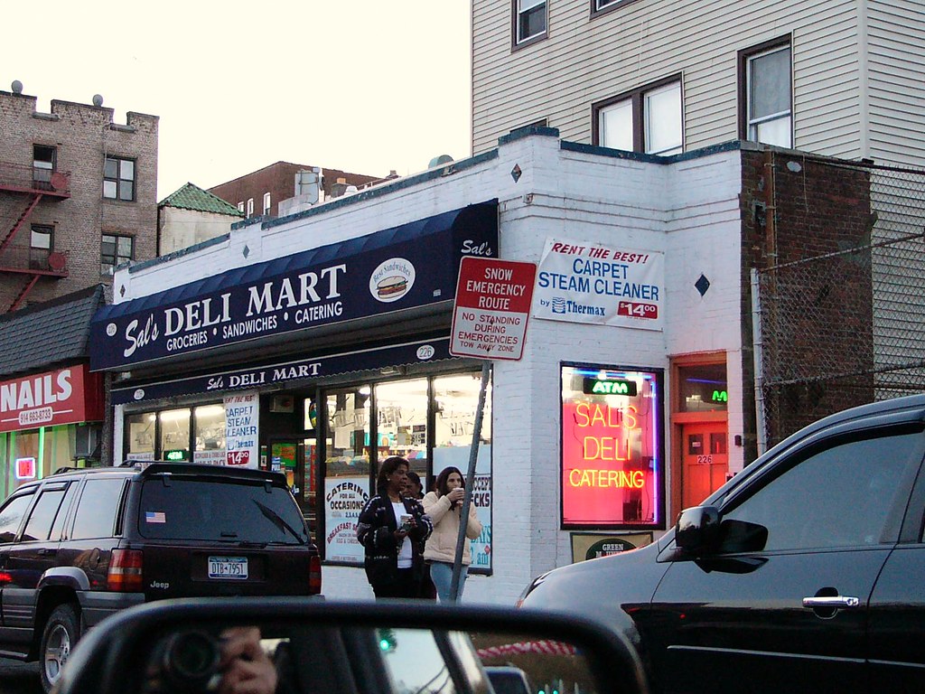 Sal's Deli Mart, Mount Vernon, NY Located on Gramatan Aven… Flickr