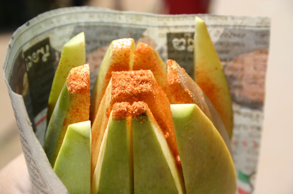 Mango w/Chili Powder On the road to Mysore, India, an unri… Flickr