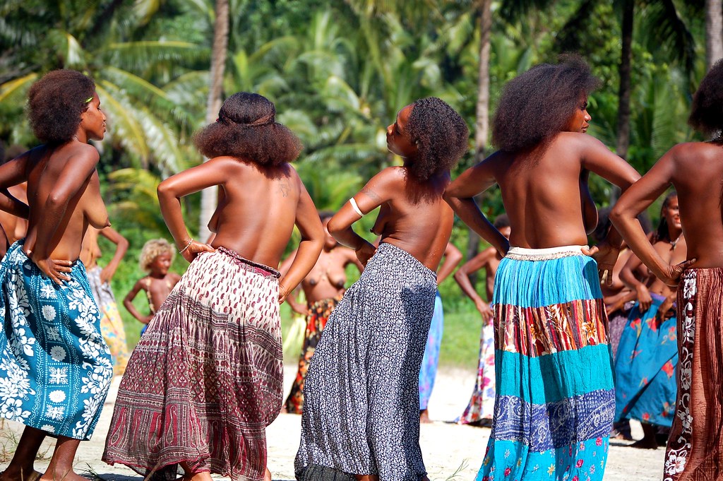 Solomon Islands The 'Woman' dance. Enticing, and they had … Flickr