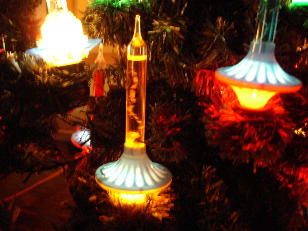 Christmas Bubble Lights 2 of 3 Close ups from my father's … Flickr