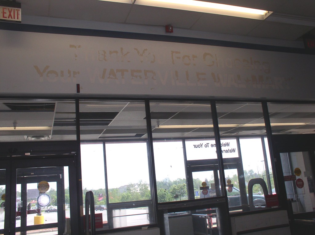 Waterville, ME The inside of the abandoned WalMart in Wat… Flickr