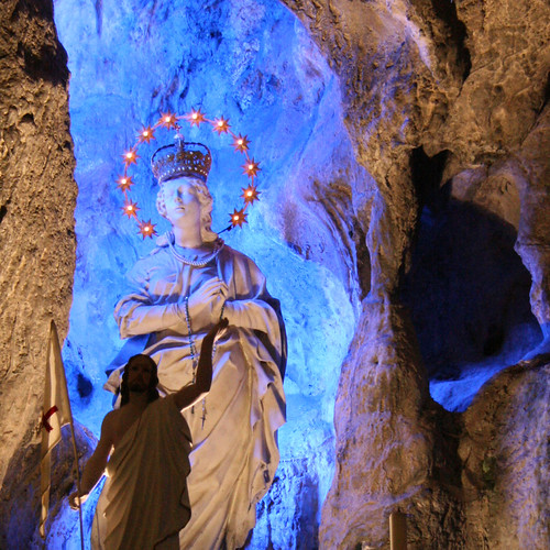 Nella grotta di Santa Rosalia Patron Saint of Palermo, in … Flickr