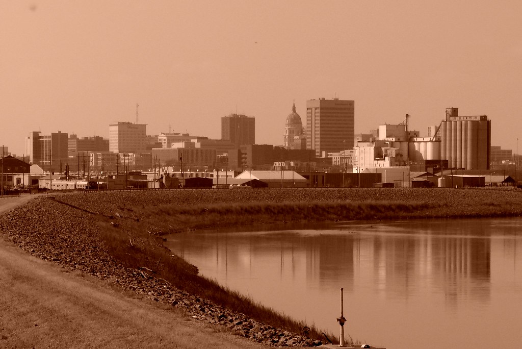 Topeka, Kansas skyline and Kansas River Michael Anderson