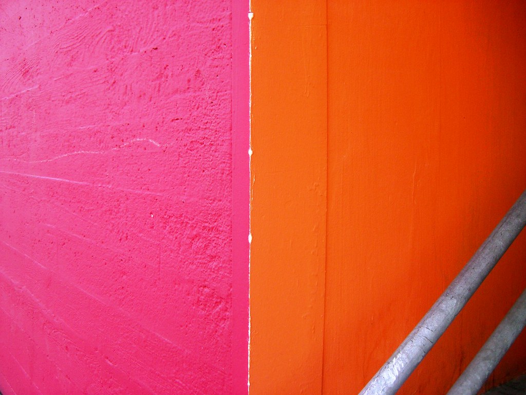 Pink and orange walls. A National Acrobat Flickr