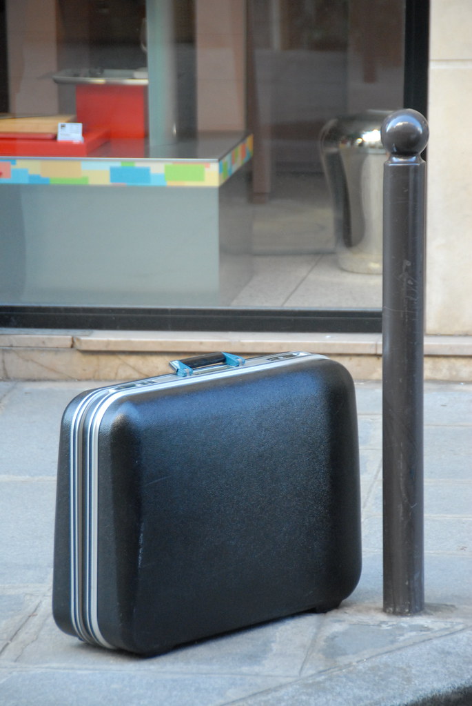 lonely luggage Elliot Moore Flickr