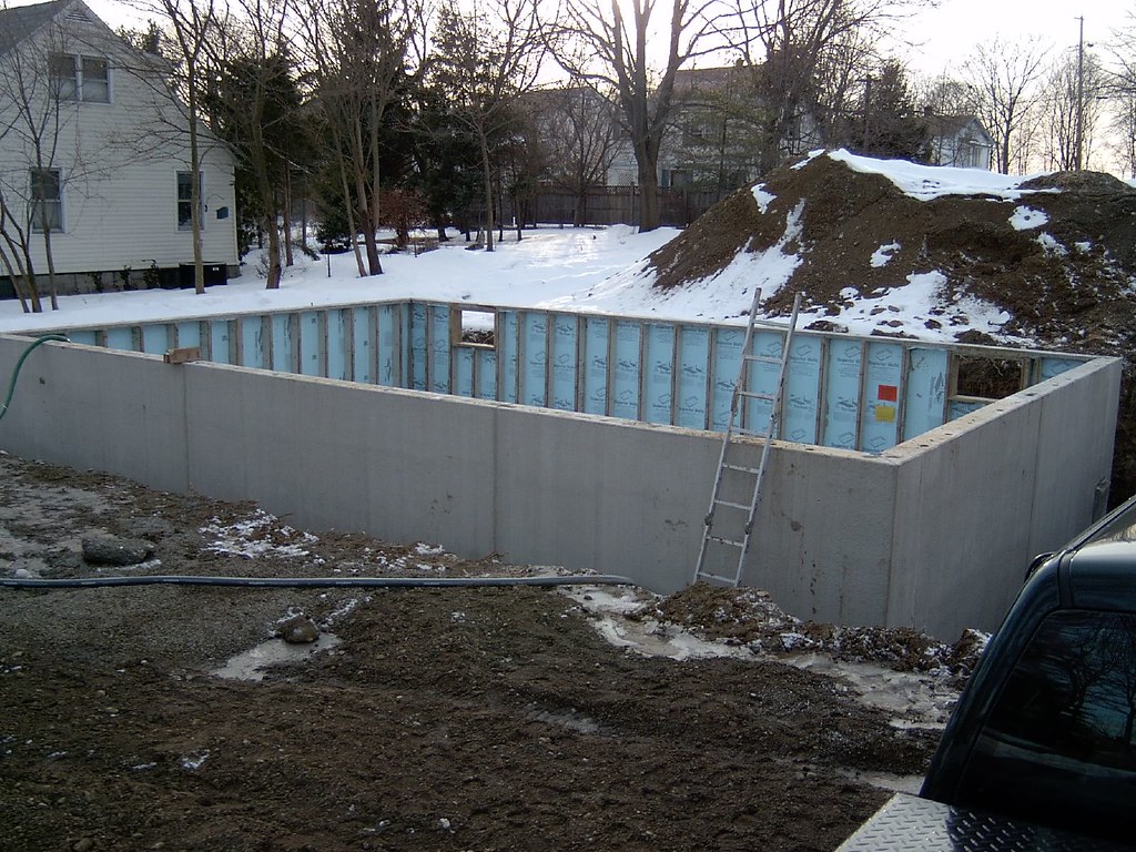 Modular Home Foundation Set Completion of Superior Walls… Flickr