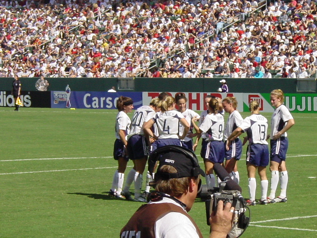 US Women's Soccer Team at 2003 World Cup US women's soccer… Flickr