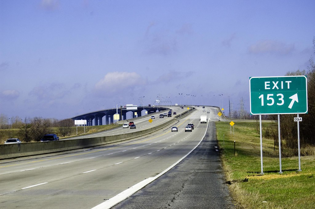 Zilwaukee Bridge The Zilwaukee Bridge is a high level brid… Flickr