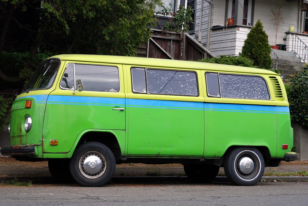 Sweet Pickle Bus I spotted a Sweet Pickle Bus this morning… Flickr